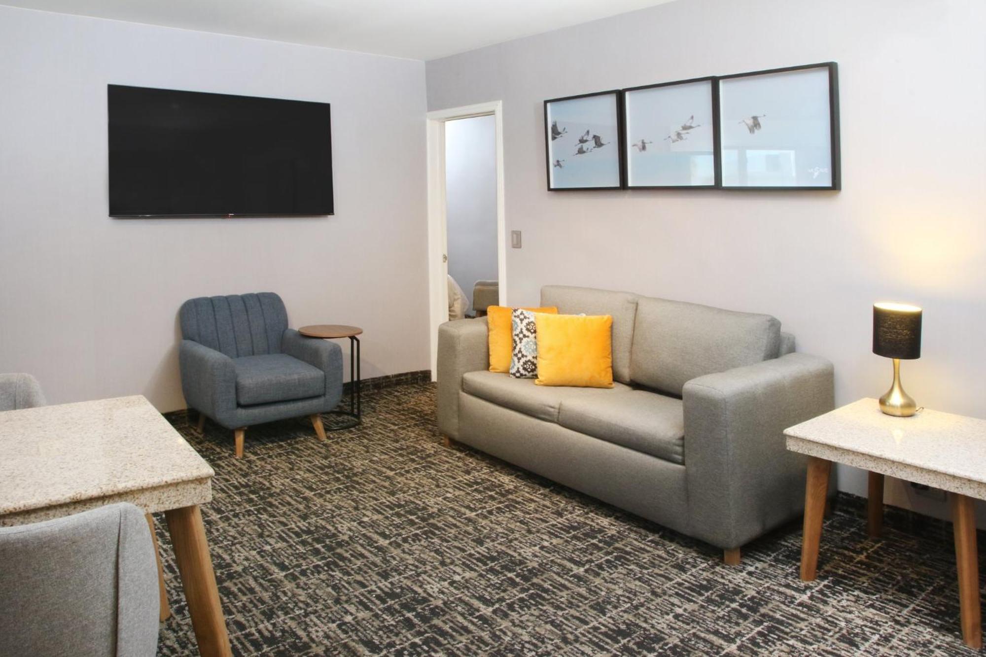 Voco Saltillo Suites By Ihg Εξωτερικό φωτογραφία